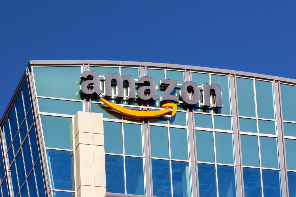 Unifor pauses efforts to unionize Amazon facilities in Vancouver, cites ‘suspiciously high’ number of employees